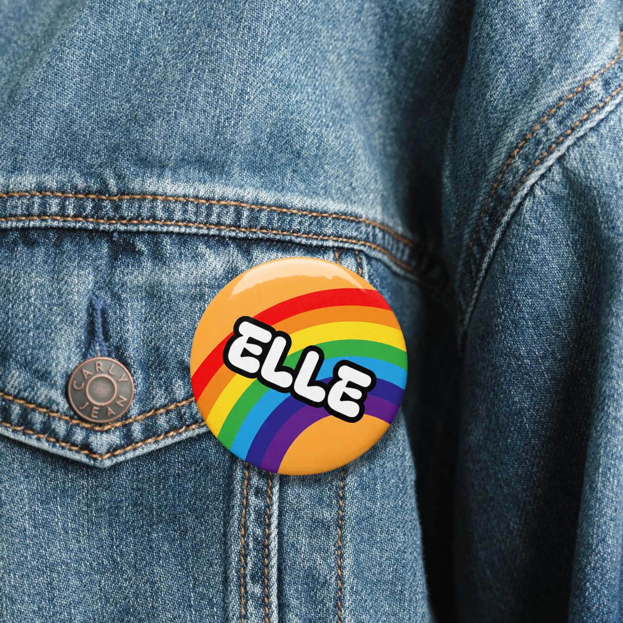 Elle Pin Button