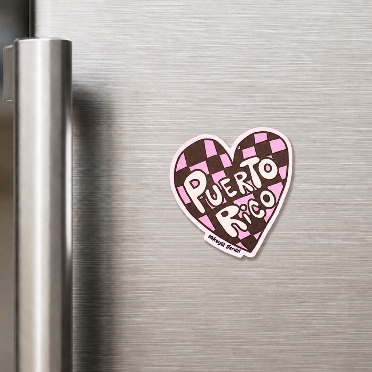 Corazón PR Checkered Magnet